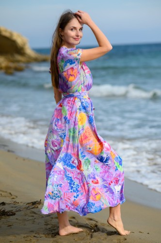 Wiskozowa sukienka kimono MIDI - OKEE (9).jpg