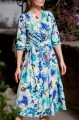 Sukienka taliowana MIDI - OKEE - sukienki w kwiaty (43).jpg