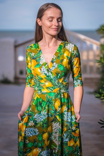 Sukienka kopertowa MIDI - okee sukienki w kwiaty (30).jpg