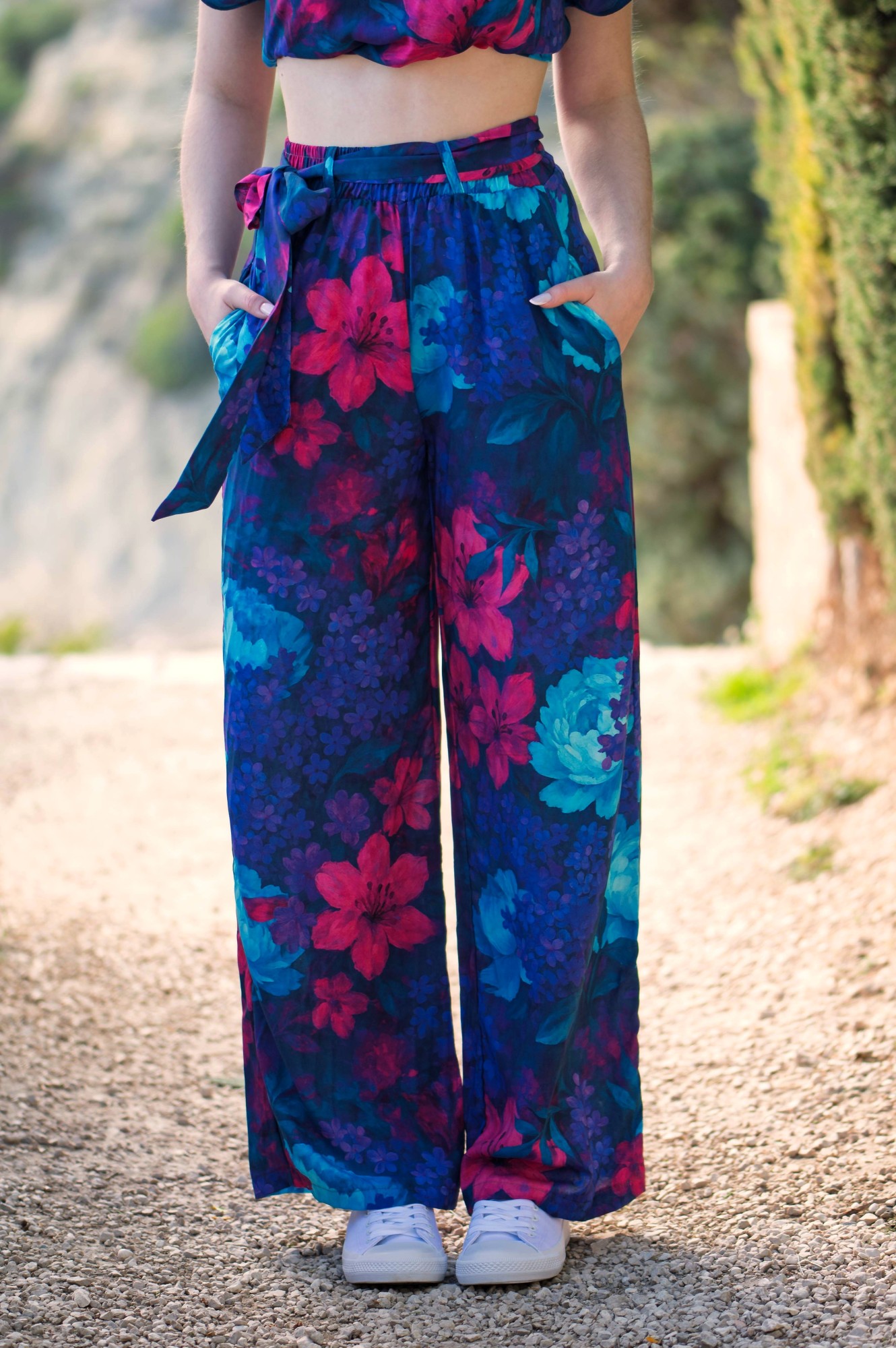 Spodnie wiskozowe - Lunar Bloom