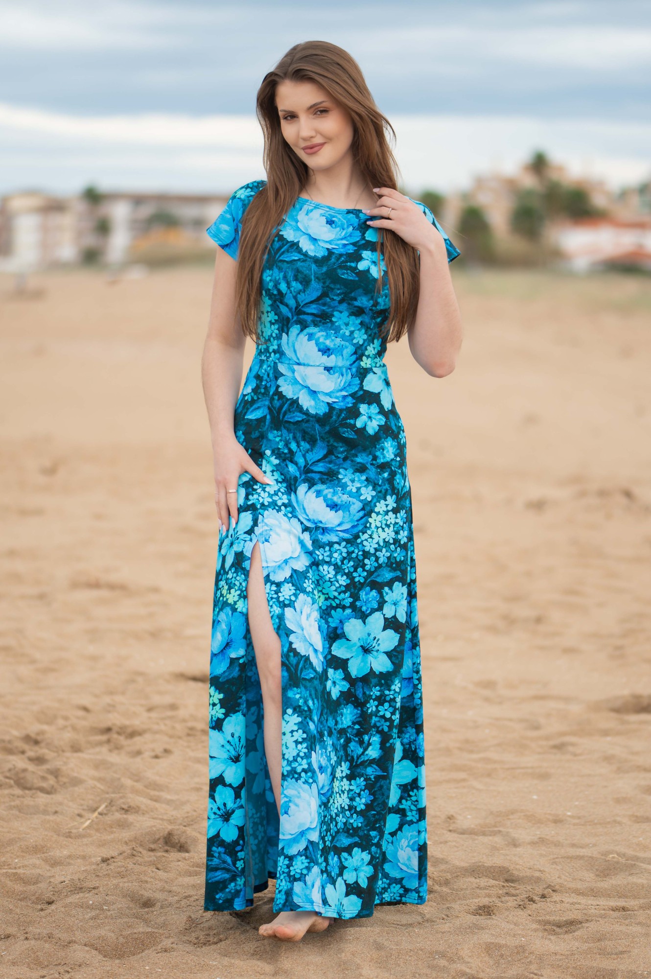 Sukienka MAXI z dekoltem w łódkę - Niebiańska Łąka