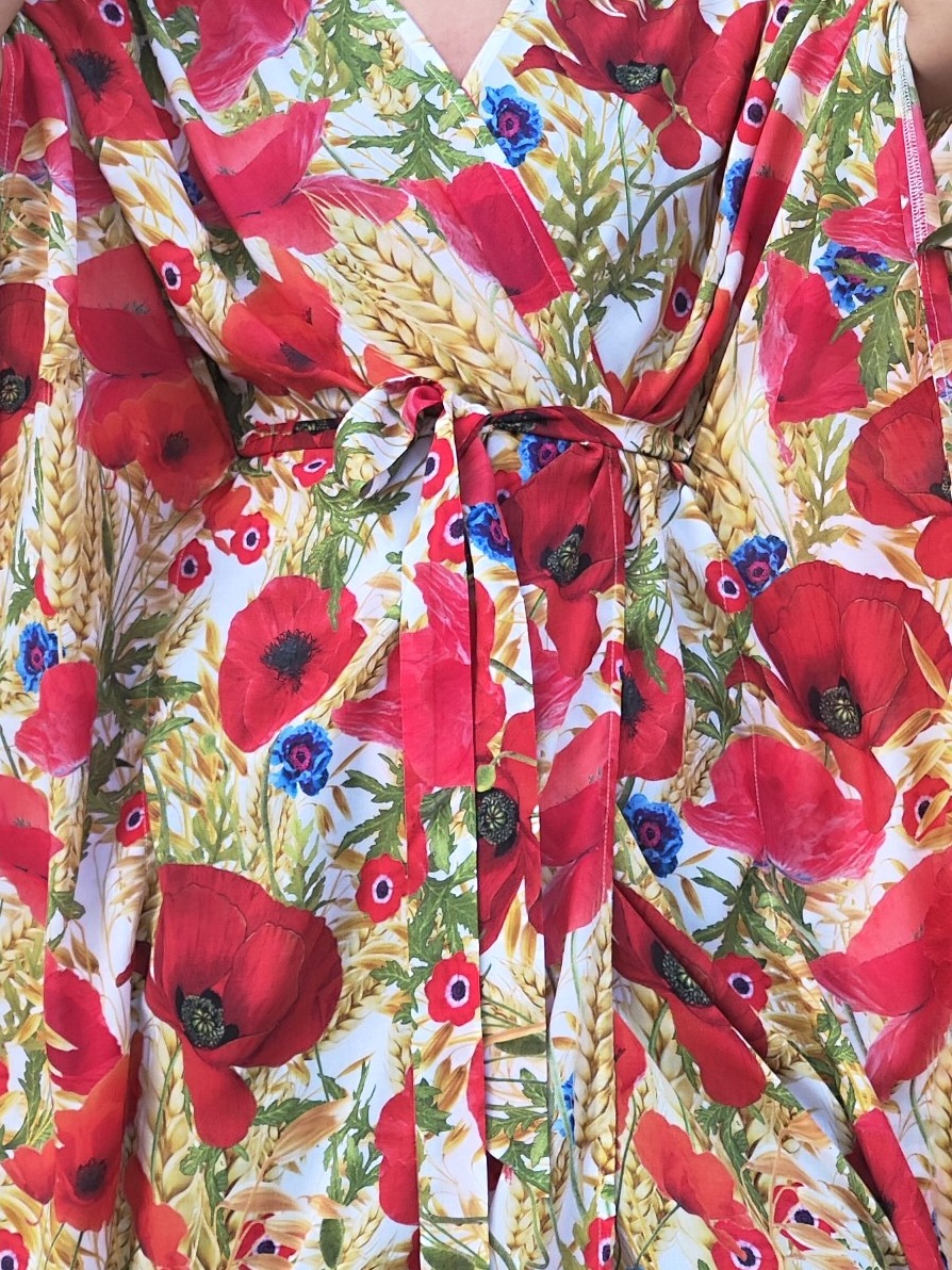 T-shirt wiskozowy - Białe kłosy i maki