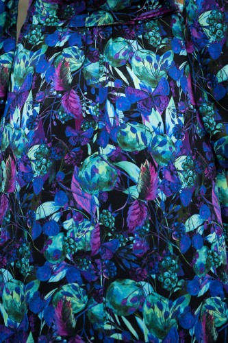 T-shirt wiskozowy - Jeżynowy raj nocą