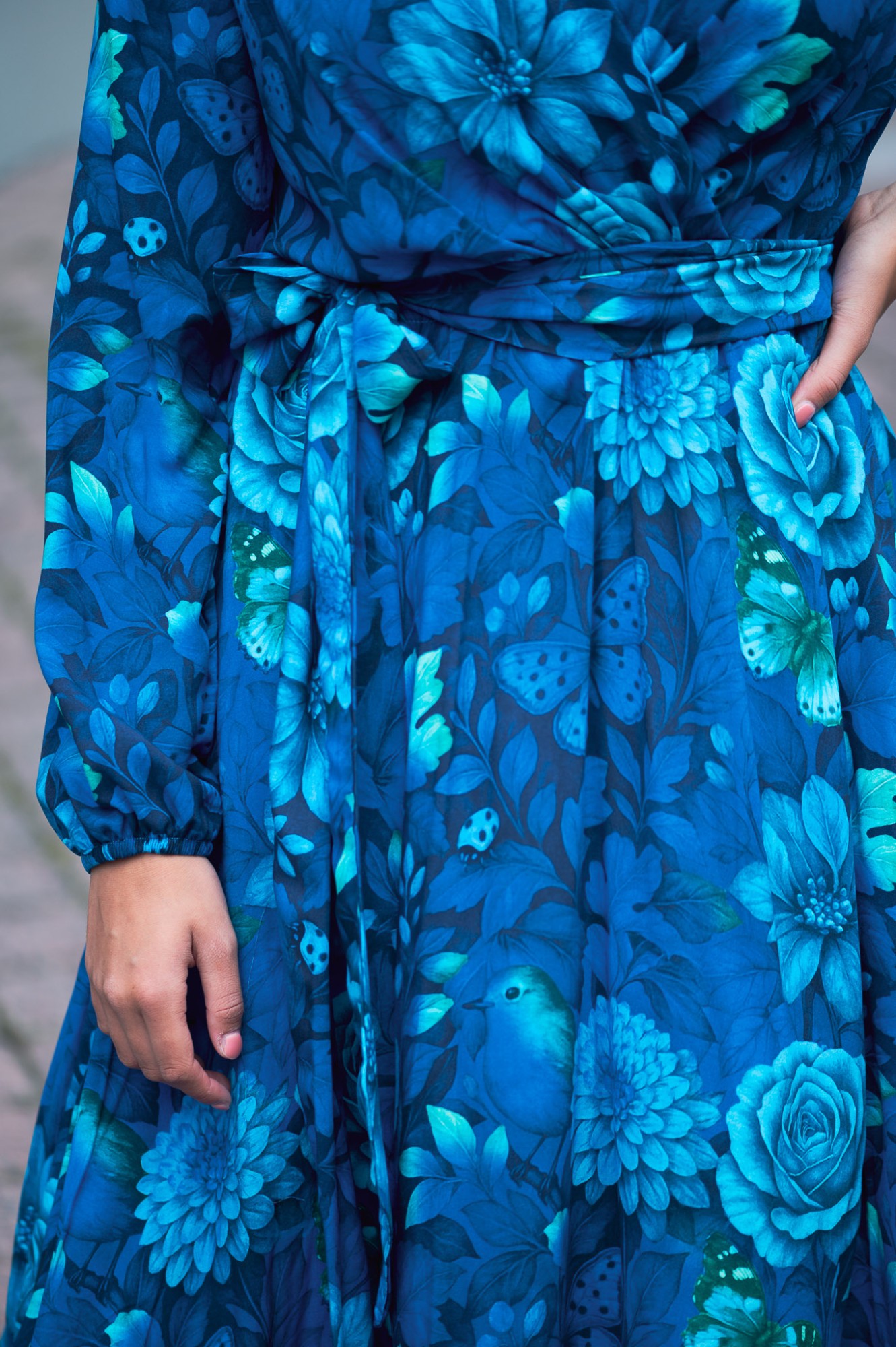 T-shirt wiskozowy - Szafirowa baśń