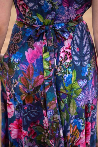 Zwiewna sukienka wiskozowa - OKEE