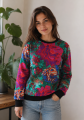 kolorowa bluza w kwiaty OKEE (2).png