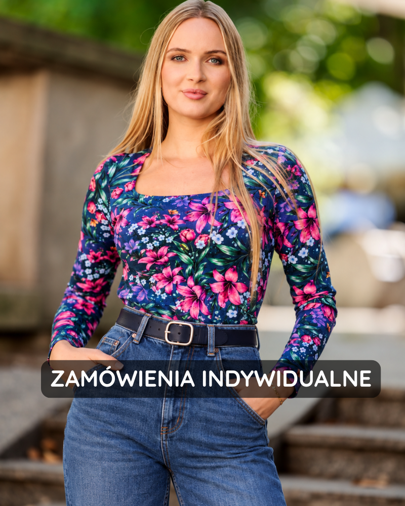 Bluzka z dekoltem karo - Wzór do wyboru