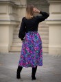 Kolorowa bawełniana spódnica MIDI w kwiaty - OKEE (22).jpg